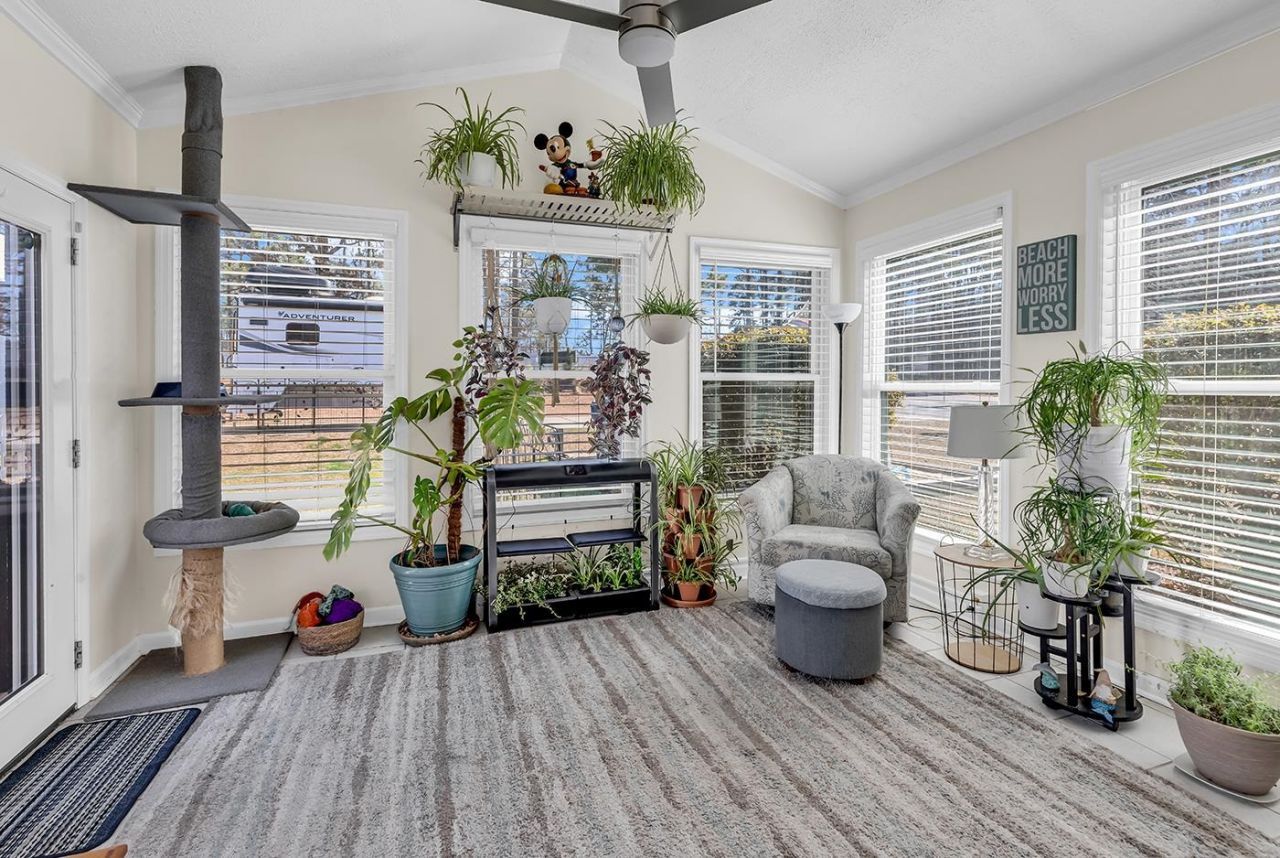 4220 Bradford Circle Photo 14