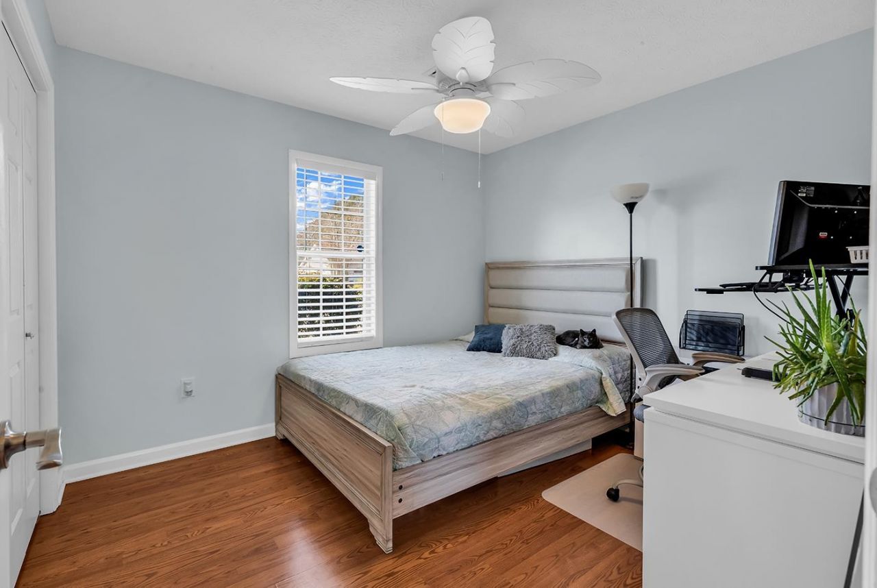 4220 Bradford Circle Photo 20