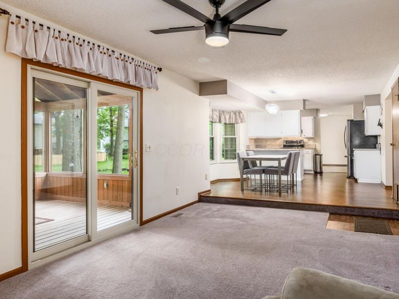 544 Waring Way, Columbus, OH 43213 Photo 14