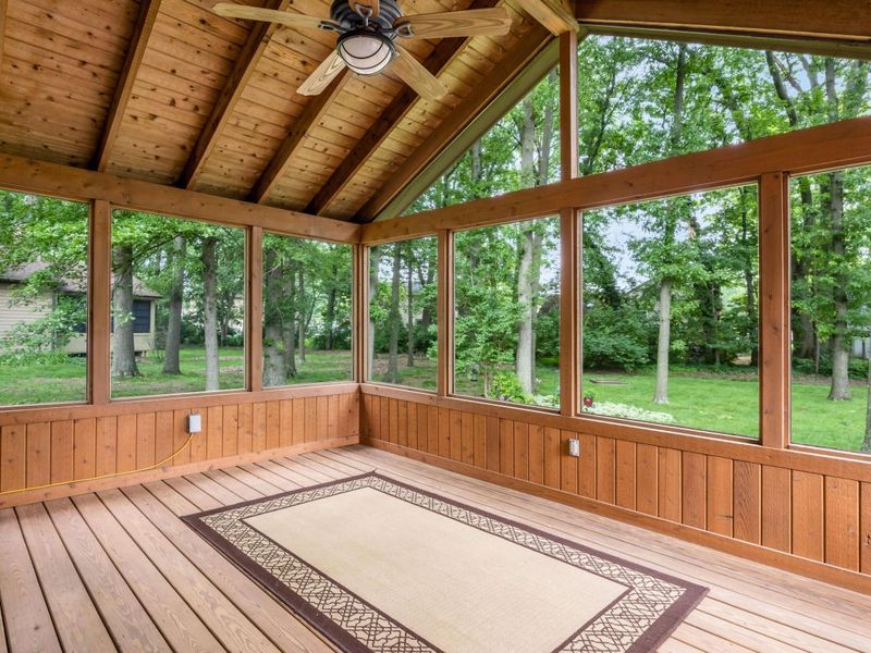 544 Waring Way, Columbus, OH 43213 Photo 16