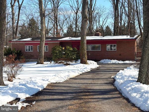 7425 HAWKINS DRIVE, HANOVER, MD 21076