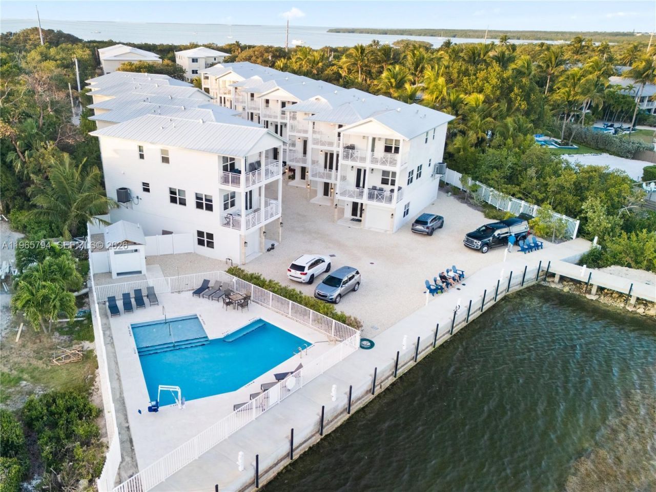 84745 Old Hwy , Unit 7, Islamorada, FL 33036 Photo