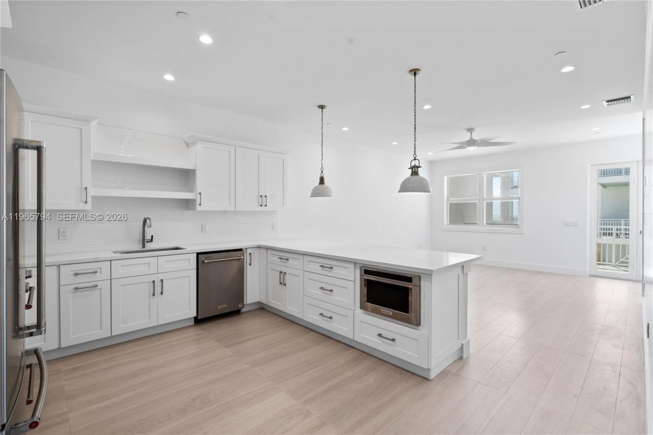 84745 Old Hwy , Unit 7, Islamorada, FL 33036 Photo