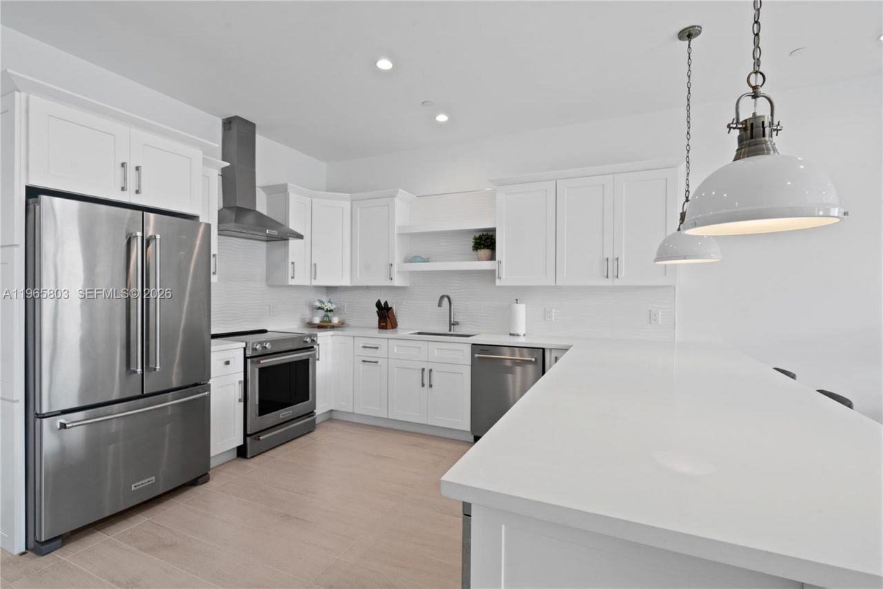 84745 Old Hwy , Unit 4, Islamorada, FL 33036 Photo