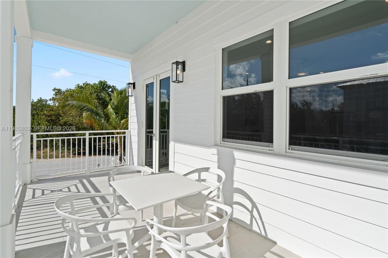 84745 Old Hwy , Unit 4, Islamorada, FL 33036 Photo