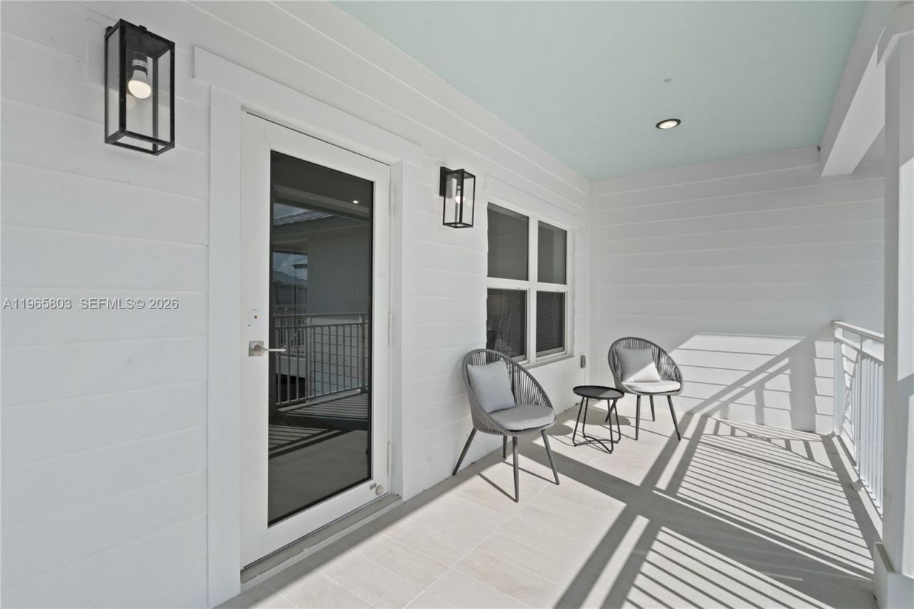 84745 Old Hwy , Unit 4, Islamorada, FL 33036 Photo