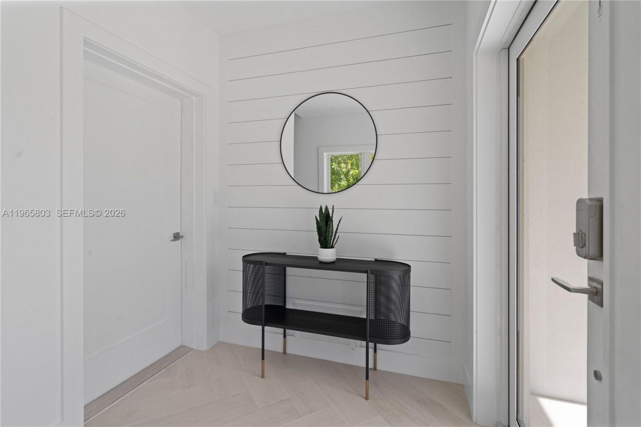 84745 Old Hwy , Unit 4, Islamorada, FL 33036 Photo