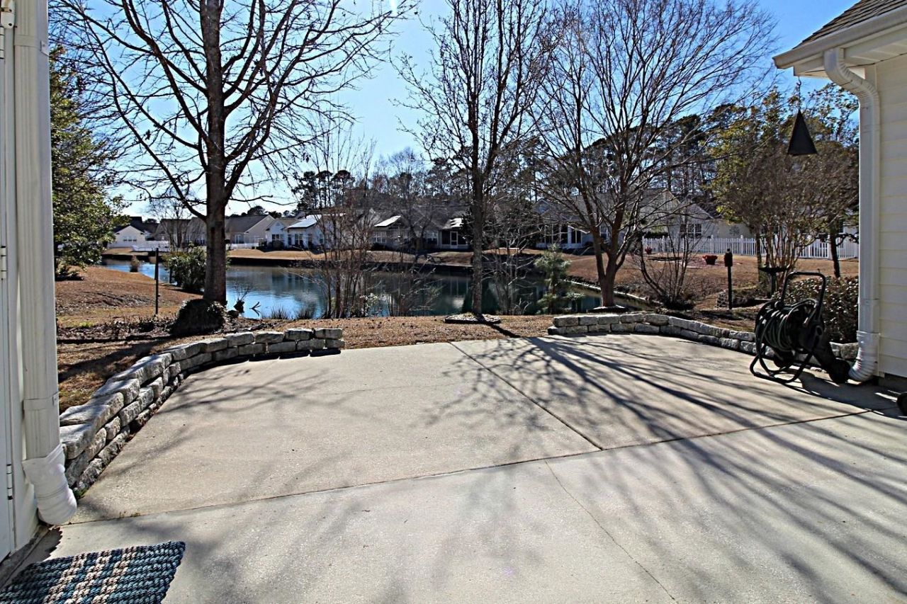 528 Westham Dr. Photo 10