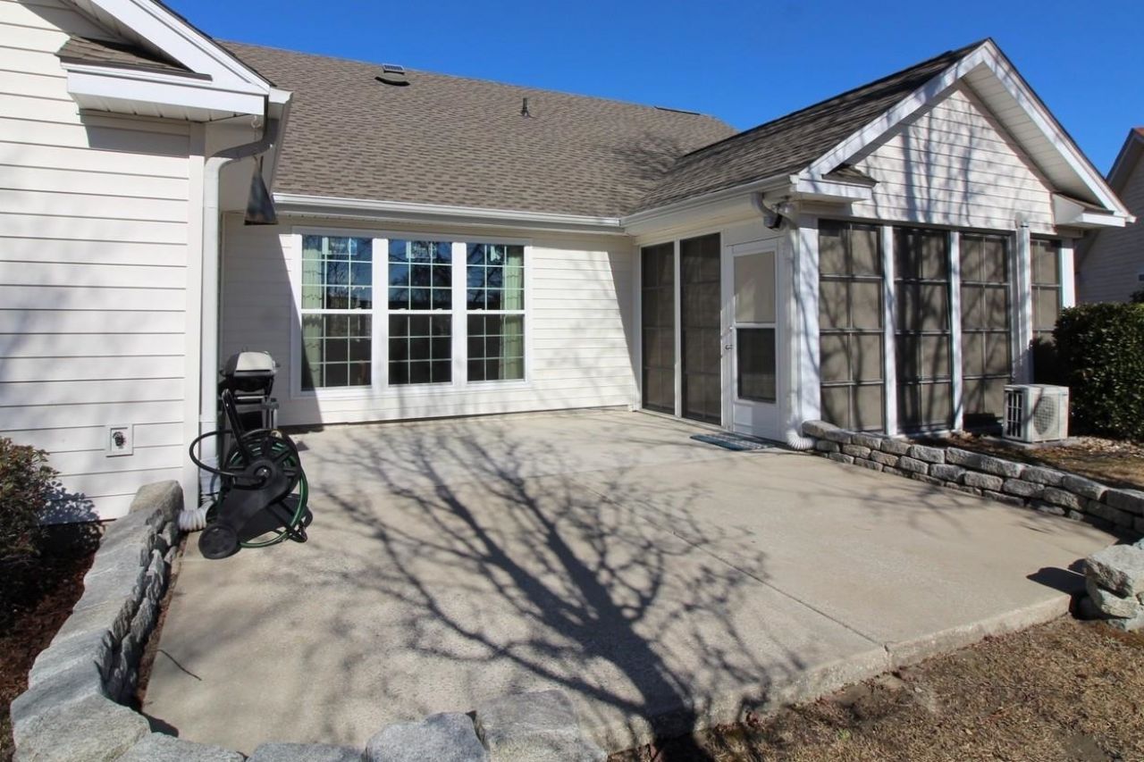 528 Westham Dr. Photo 14