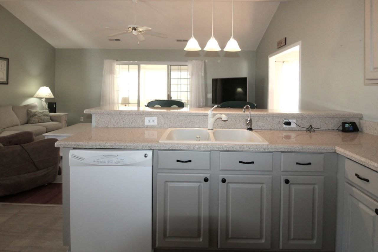 528 Westham Dr. Photo 18