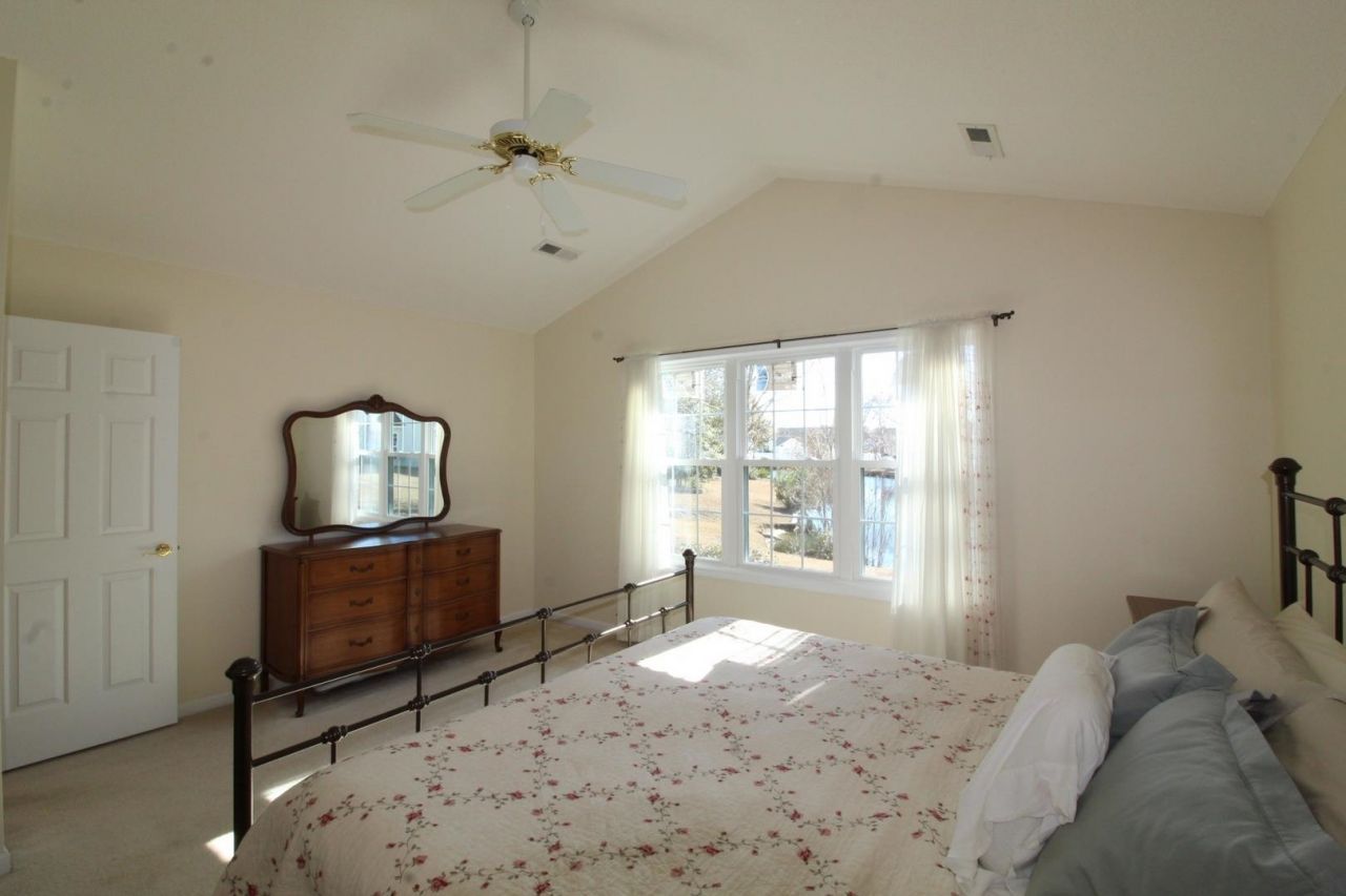 528 Westham Dr. Photo 24