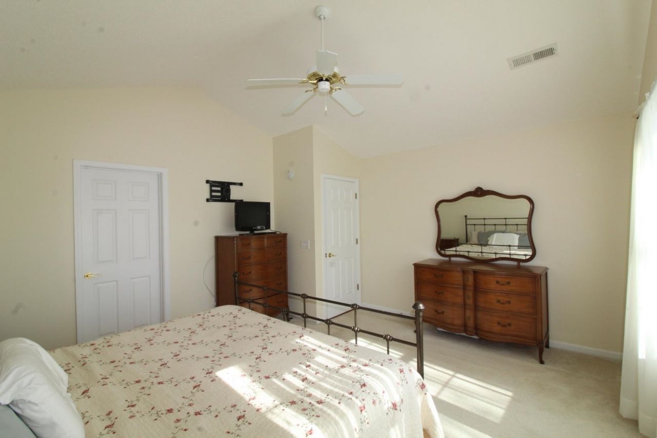 528 Westham Dr. Photo 25