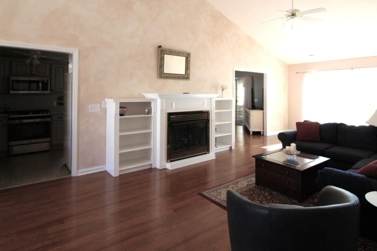 528 Westham Dr. Photo 28