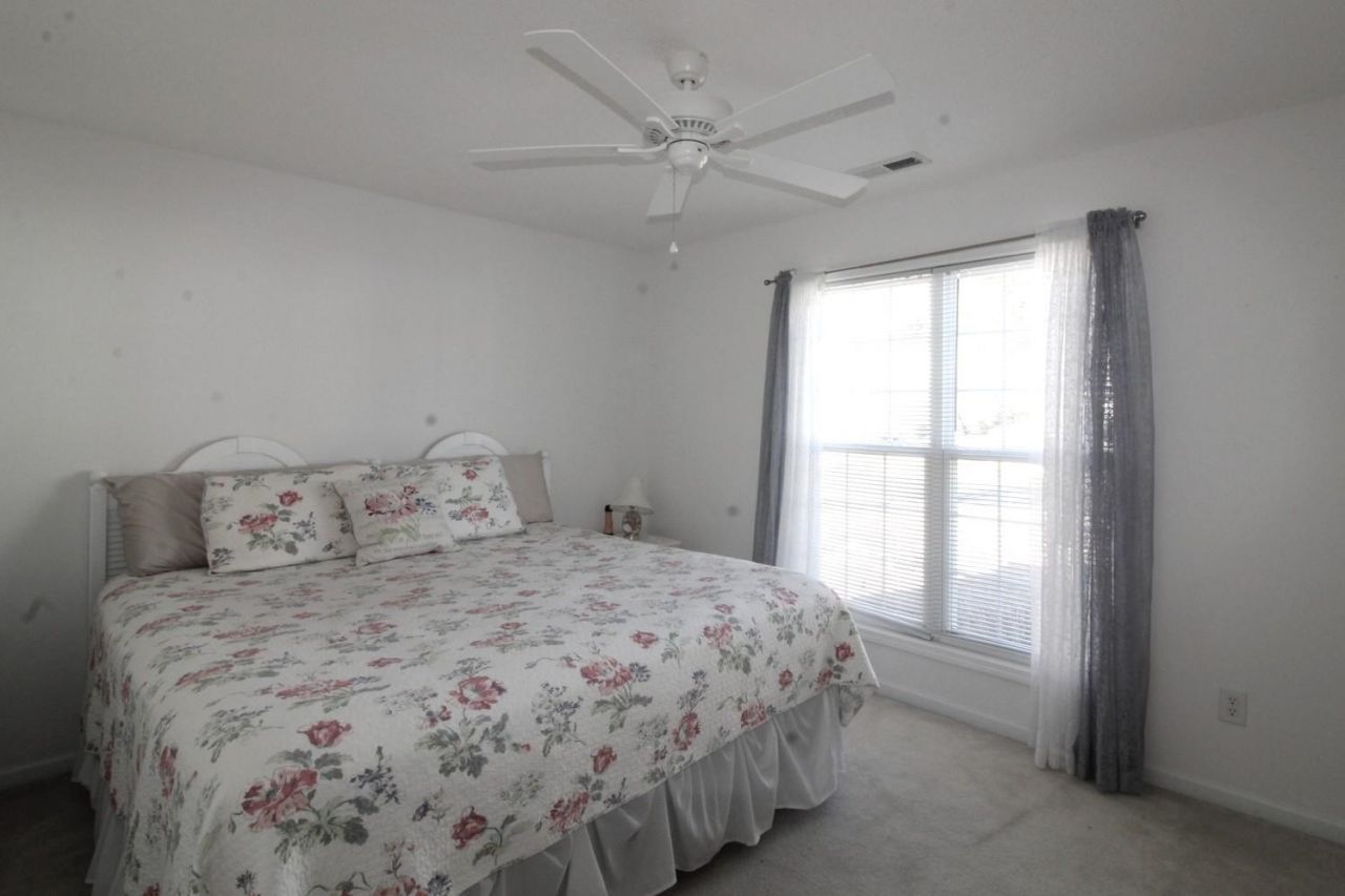 528 Westham Dr. Photo 34