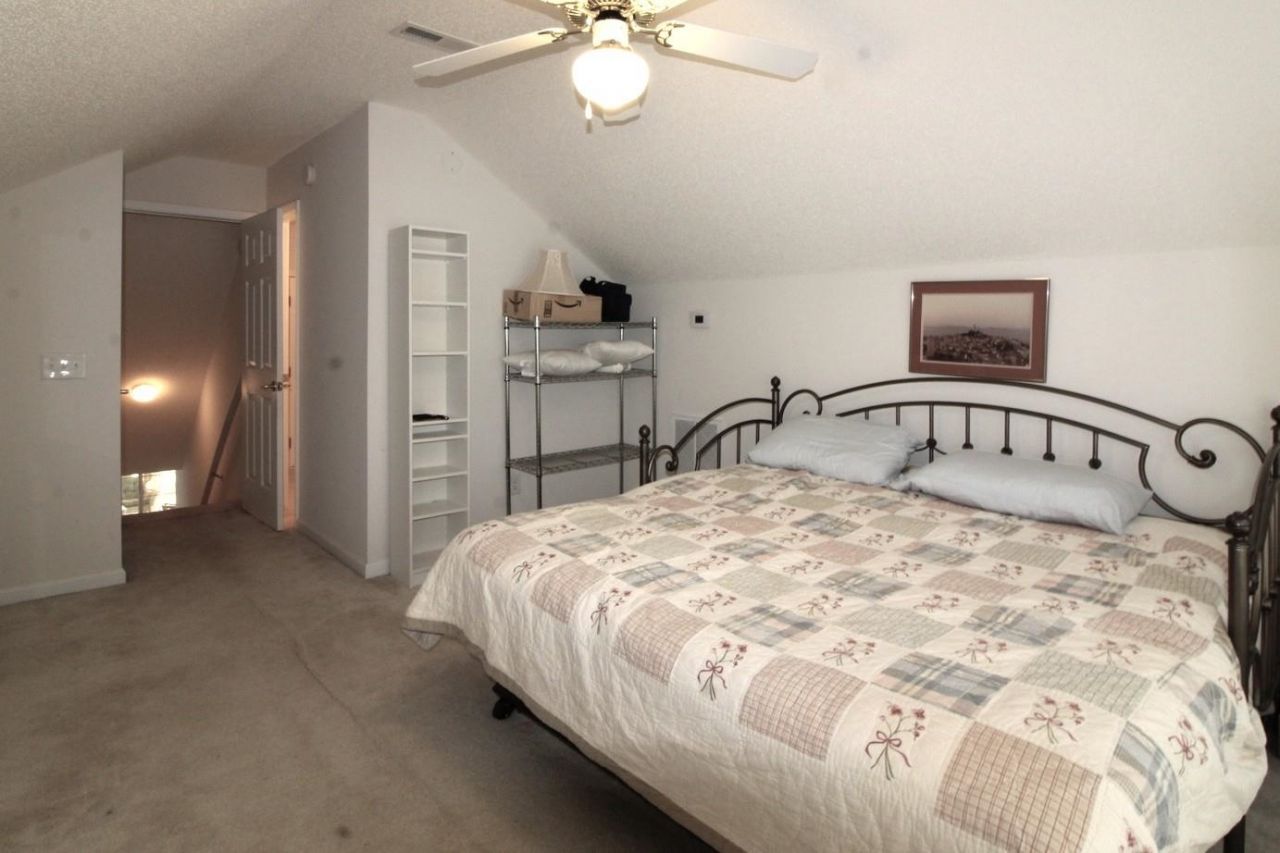 528 Westham Dr. Photo 37