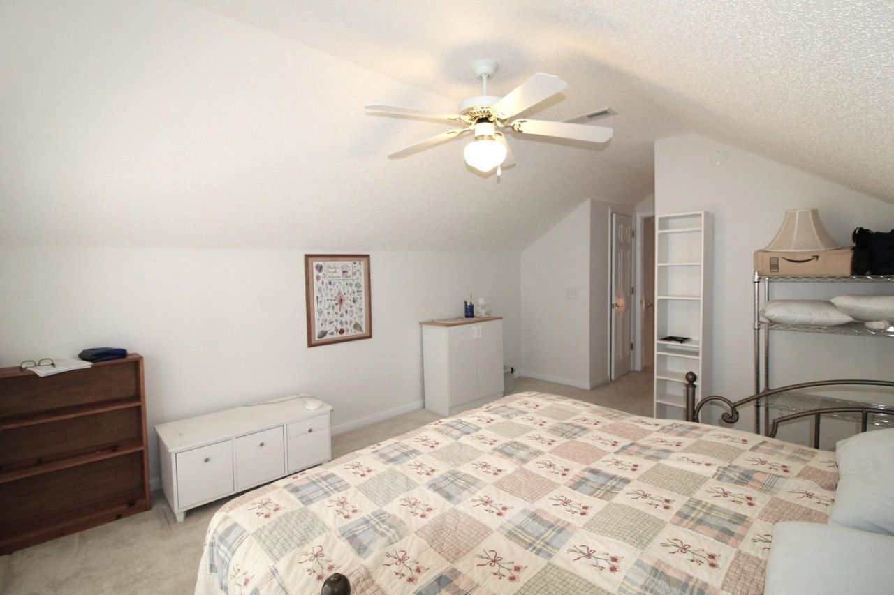 528 Westham Dr. Photo 37