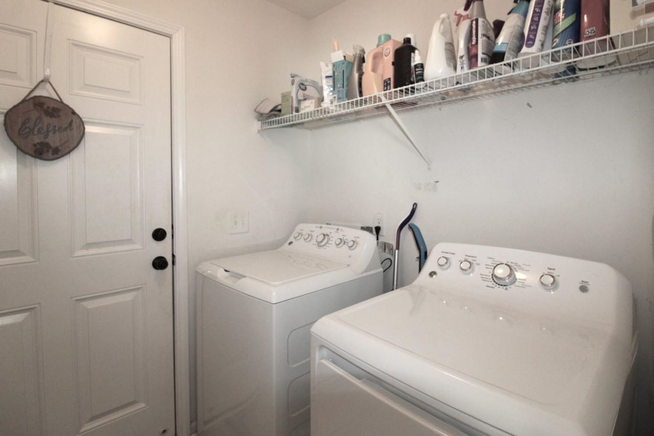 528 Westham Dr. Photo 40