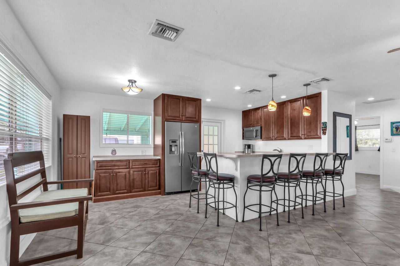 8151 SE Evergreen Street, Hobe Sound, FL 33455 Photo