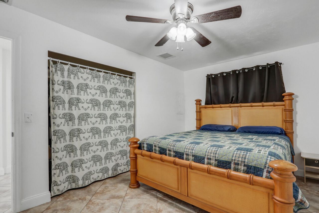 8151 SE Evergreen Street, Hobe Sound, FL 33455 Photo