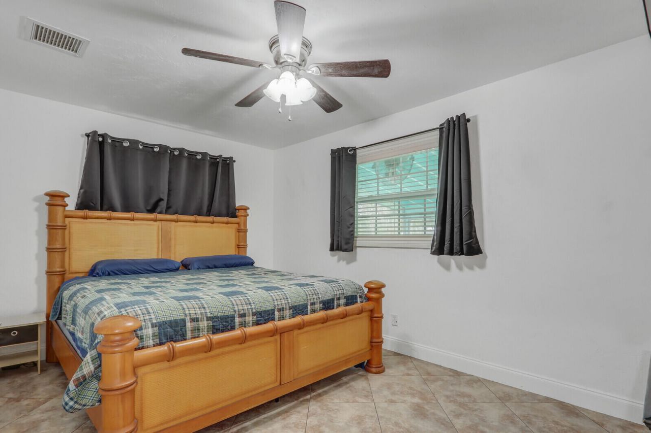 8151 SE Evergreen Street, Hobe Sound, FL 33455 Photo