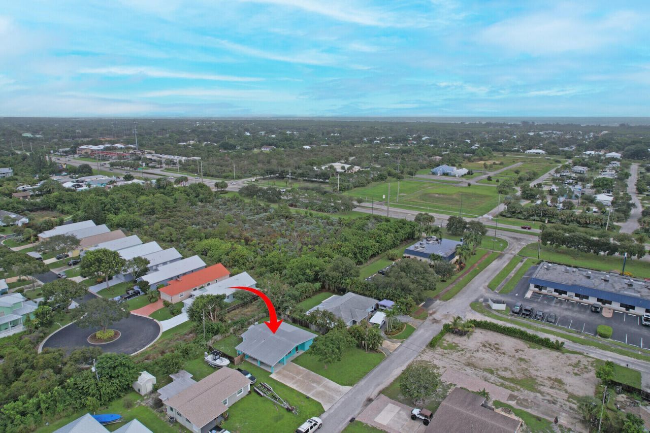 8151 SE Evergreen Street, Hobe Sound, FL 33455 Photo