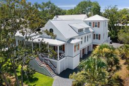 33 27th Avenue photo 4