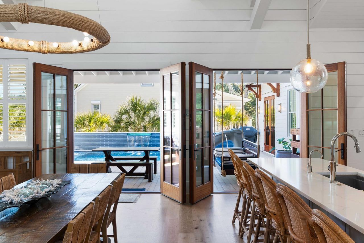 33 27th Avenue Photo 23