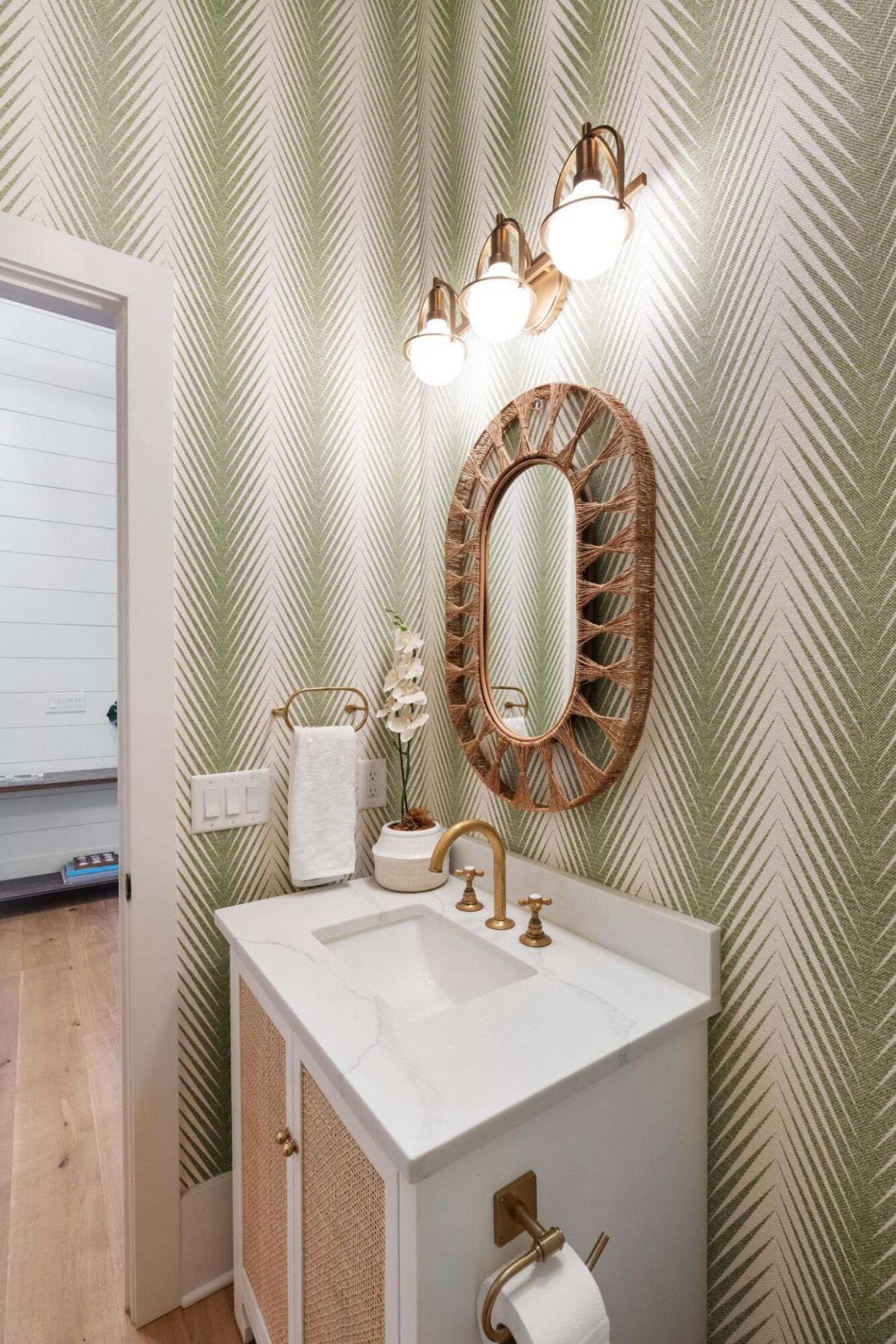 33 27th Avenue Photo 54