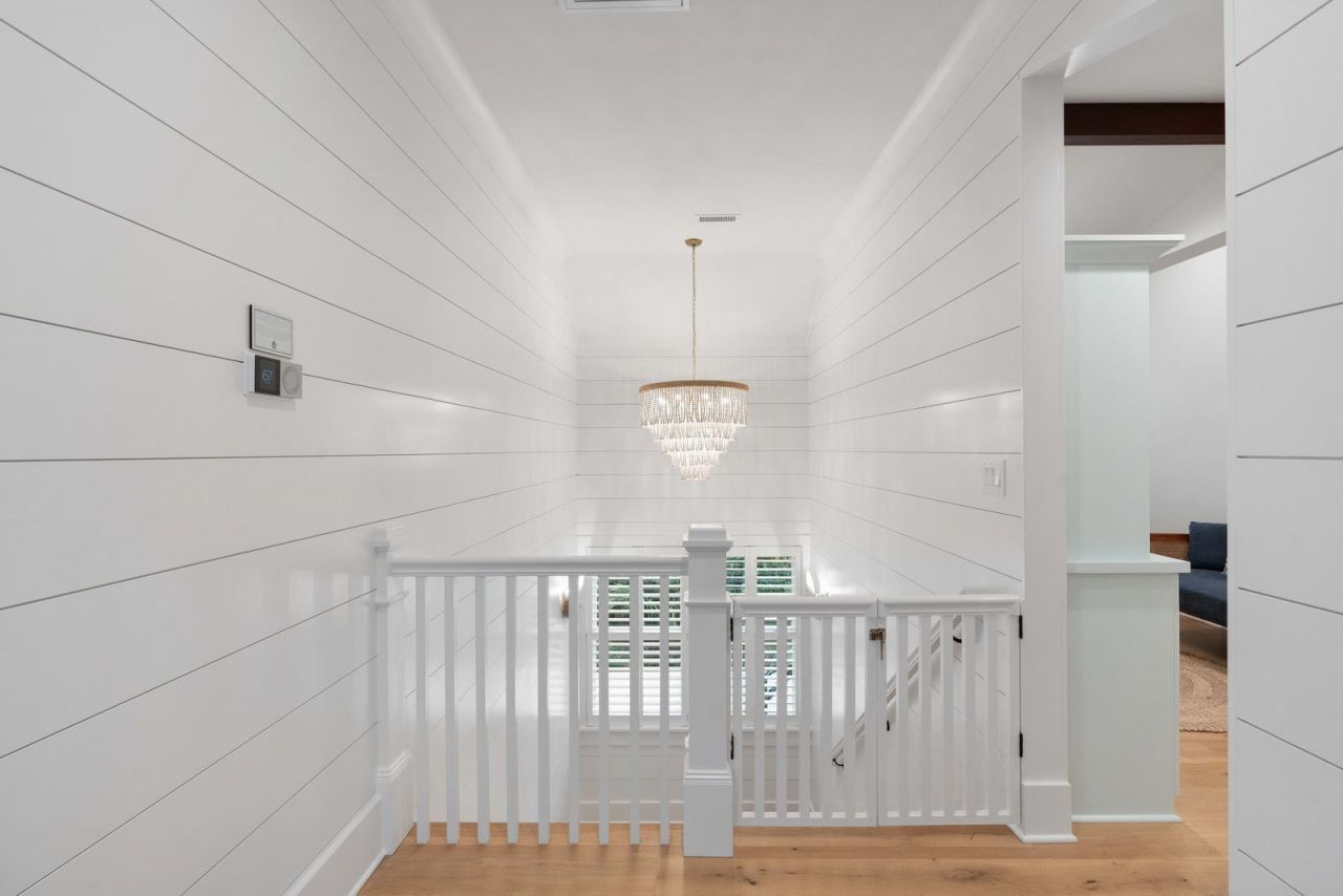 33 27th Avenue Photo 58