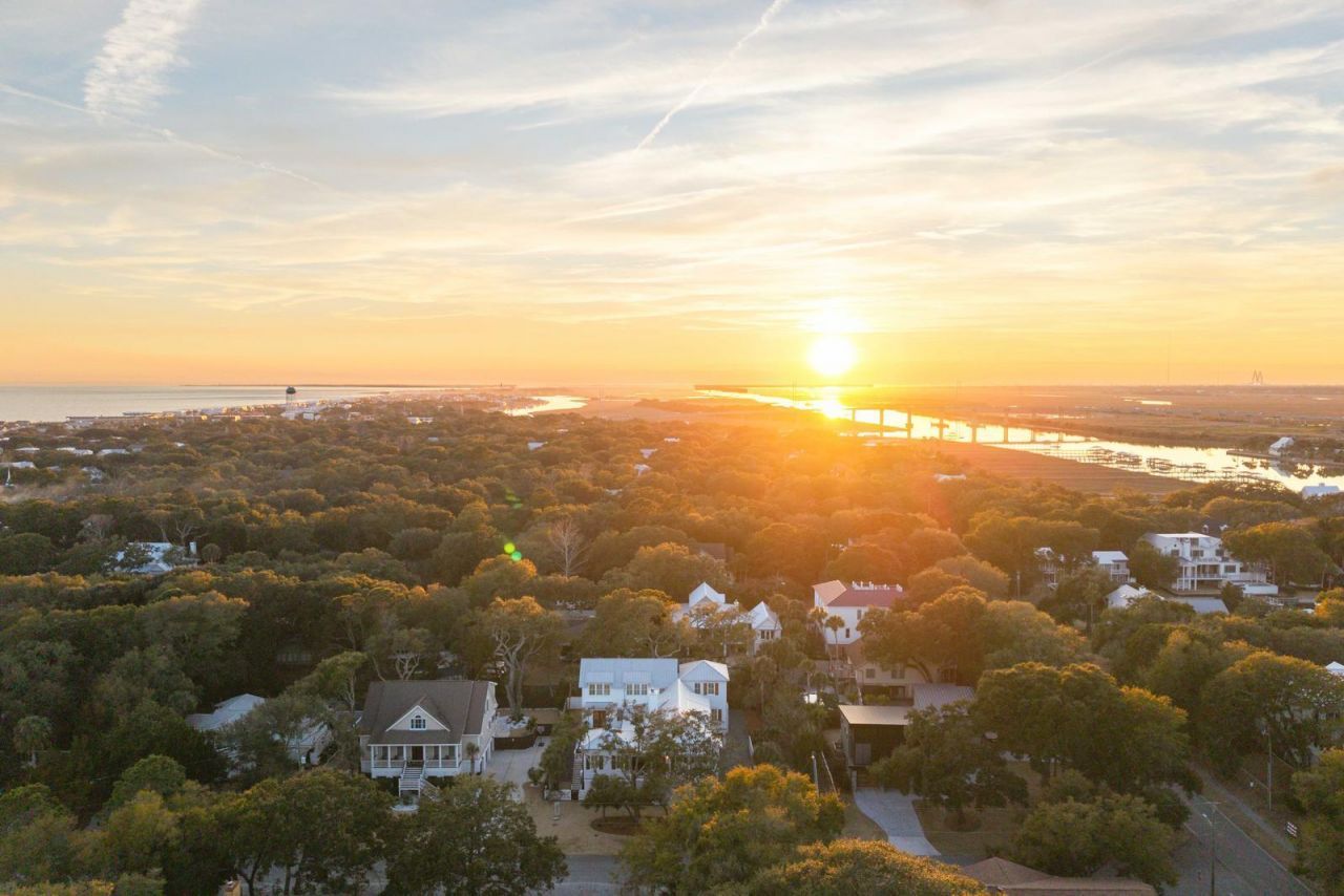 33 27th Avenue Photo 82