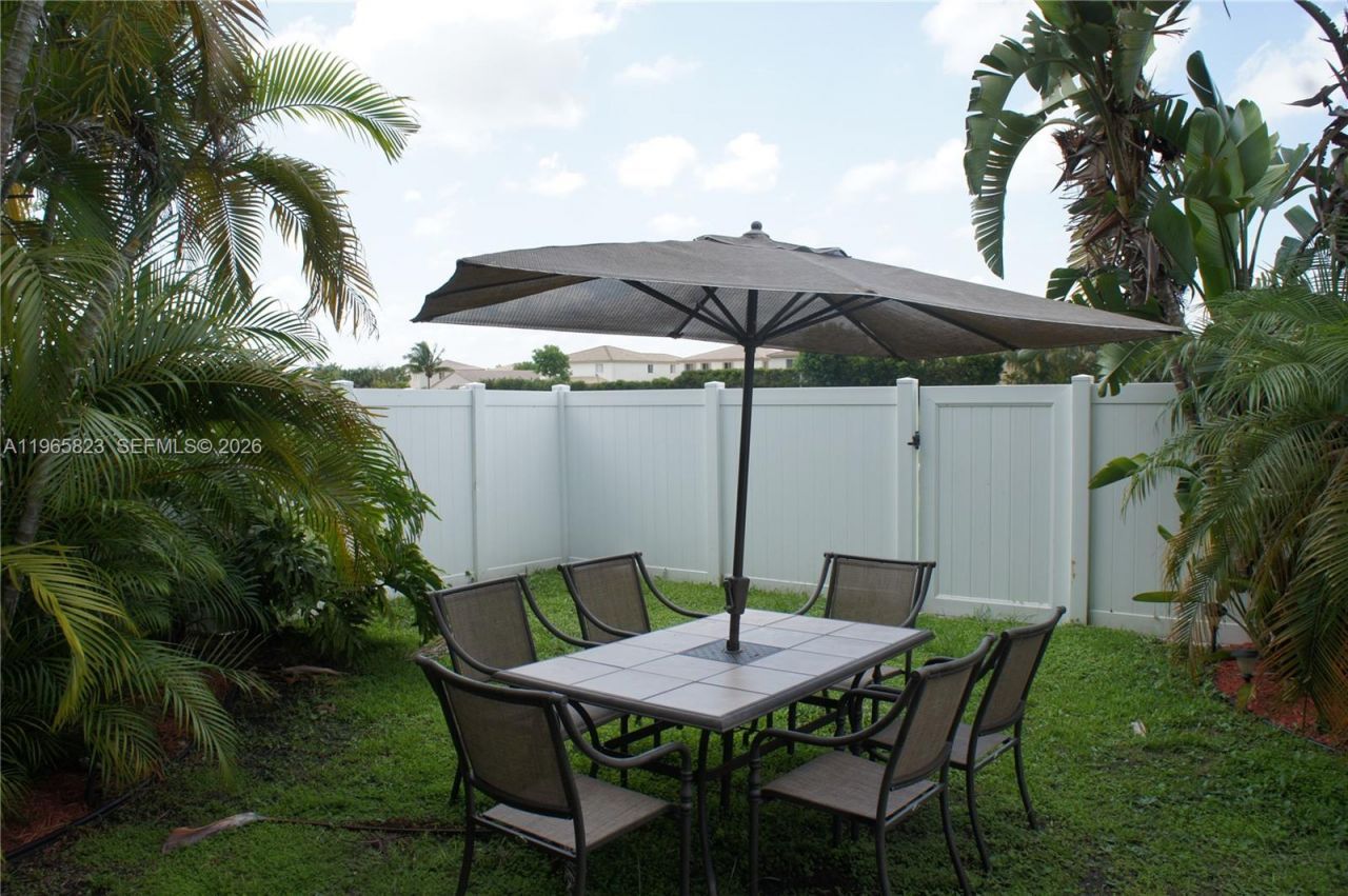 12885 SW 49th Ct, Miramar, FL 33027 Photo