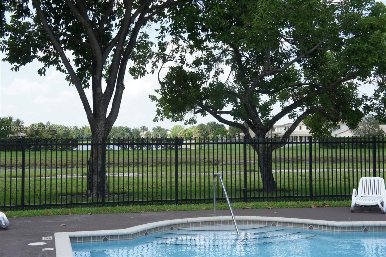 12885 SW 49th Ct, Miramar, FL 33027 Photo