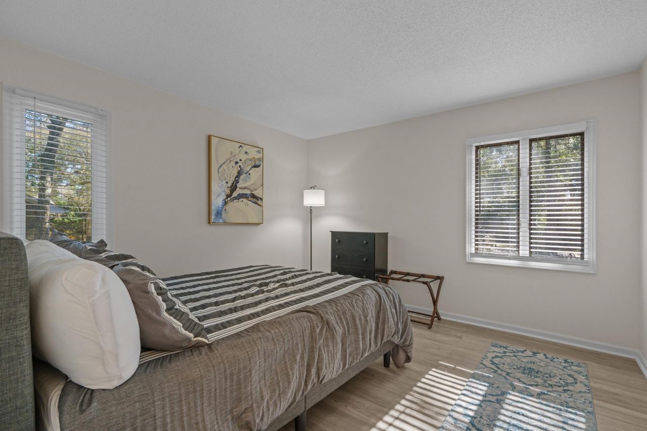 406 Lafayette Rd.  Photo 23