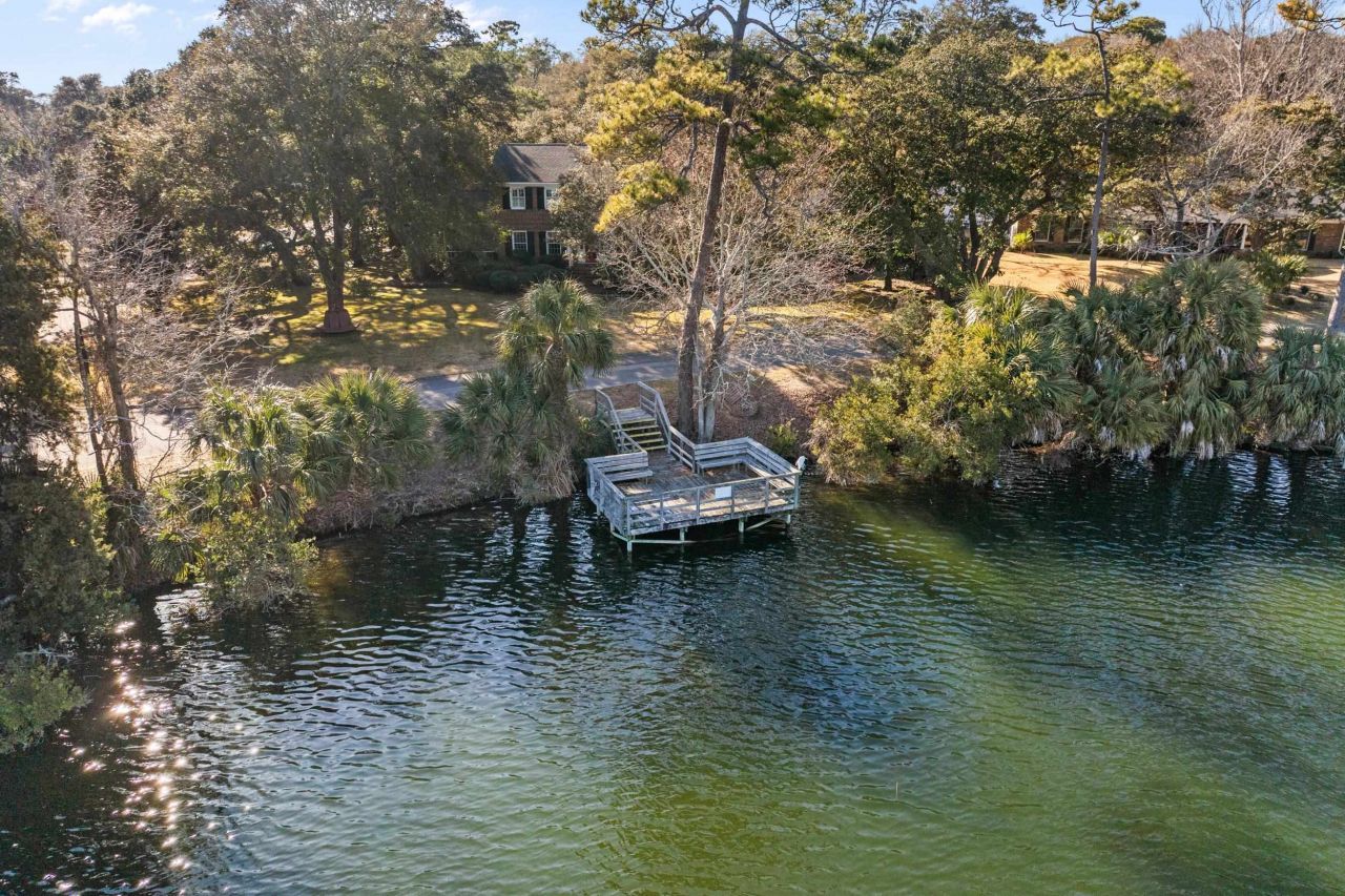 406 Lafayette Rd.  Photo 41