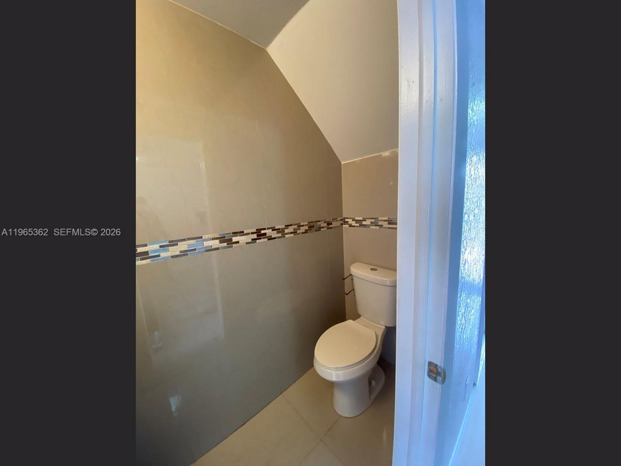 8031 NW 8th St , Unit 17, Miami, FL 33126 Photo