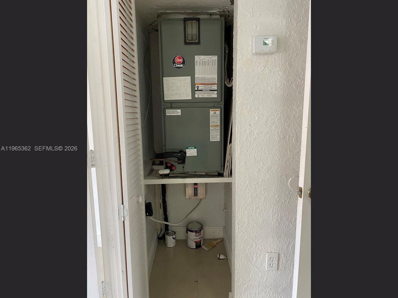 8031 NW 8th St , Unit 17, Miami, FL 33126 Photo