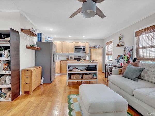 65 W Broadway, Unit 10A, Long Beach, NY 11561