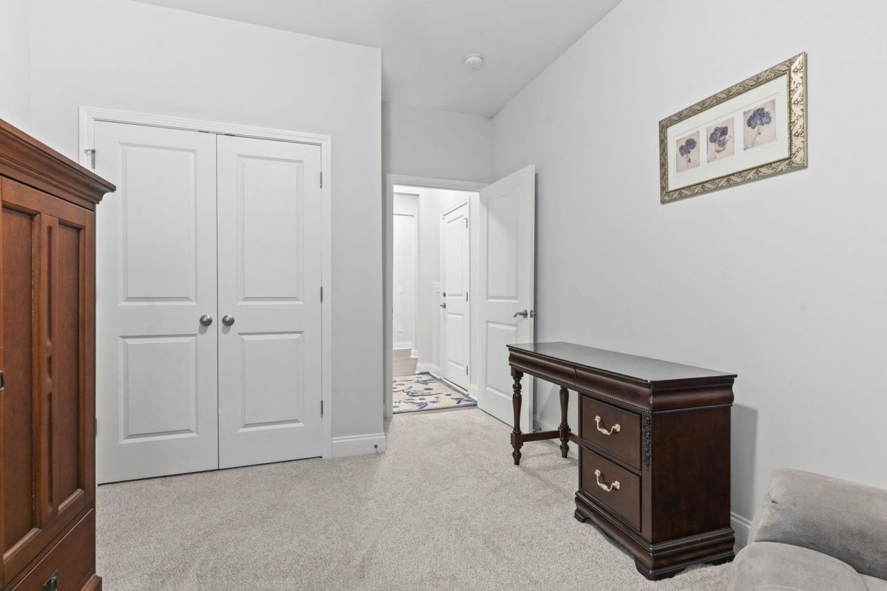 2405 Capri Court  Photo 24