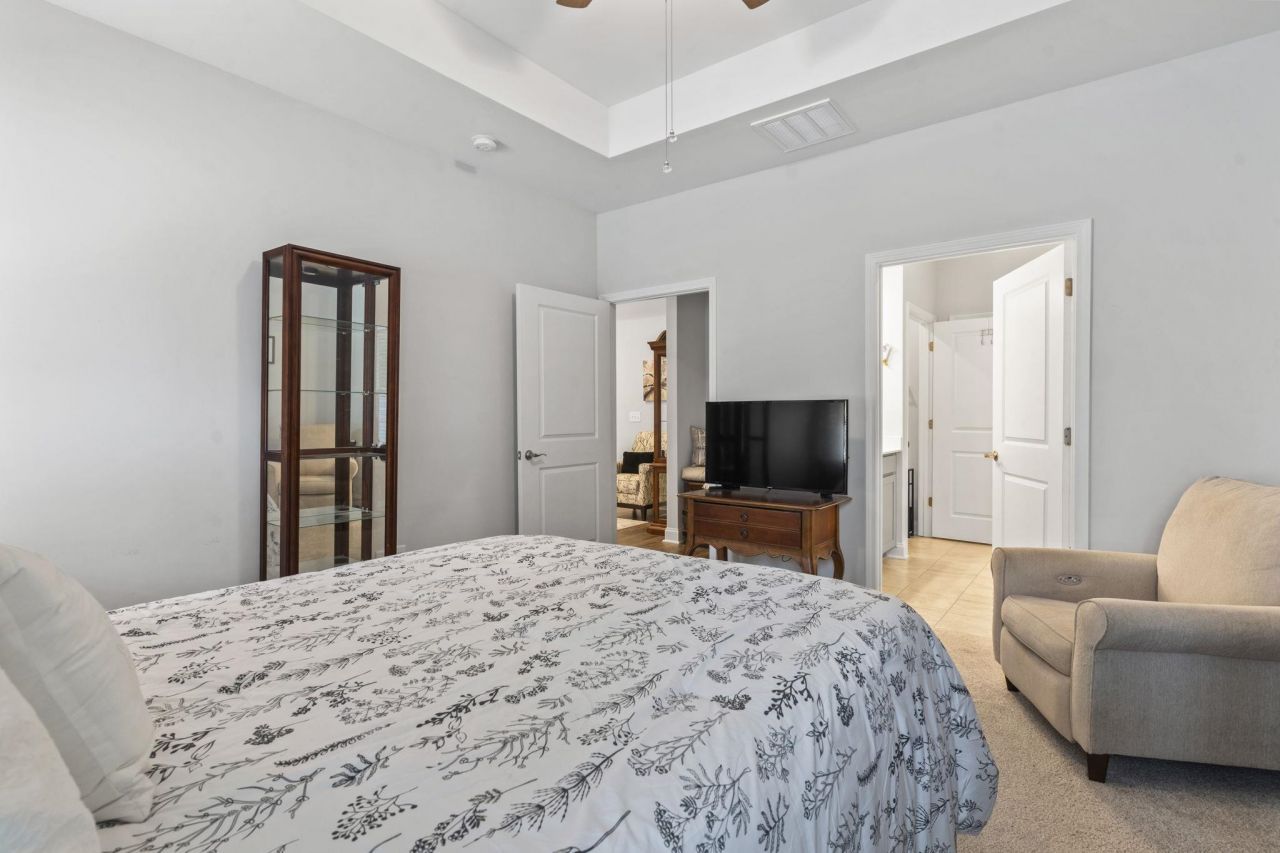 2405 Capri Court  Photo 30