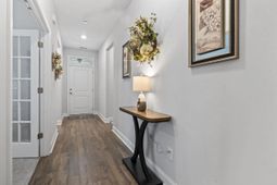 2405 Capri Court  photo 4