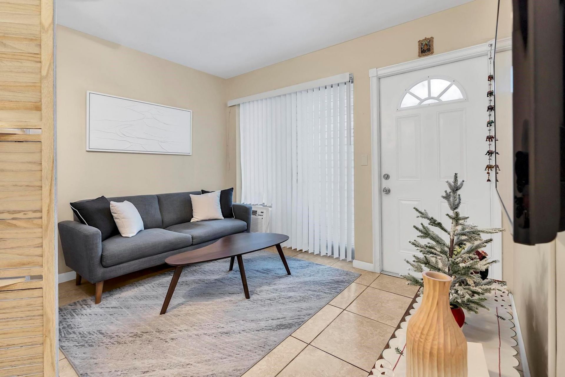 2700 NE 135th St, Unit 31, North Miami, FL 33181 Photo