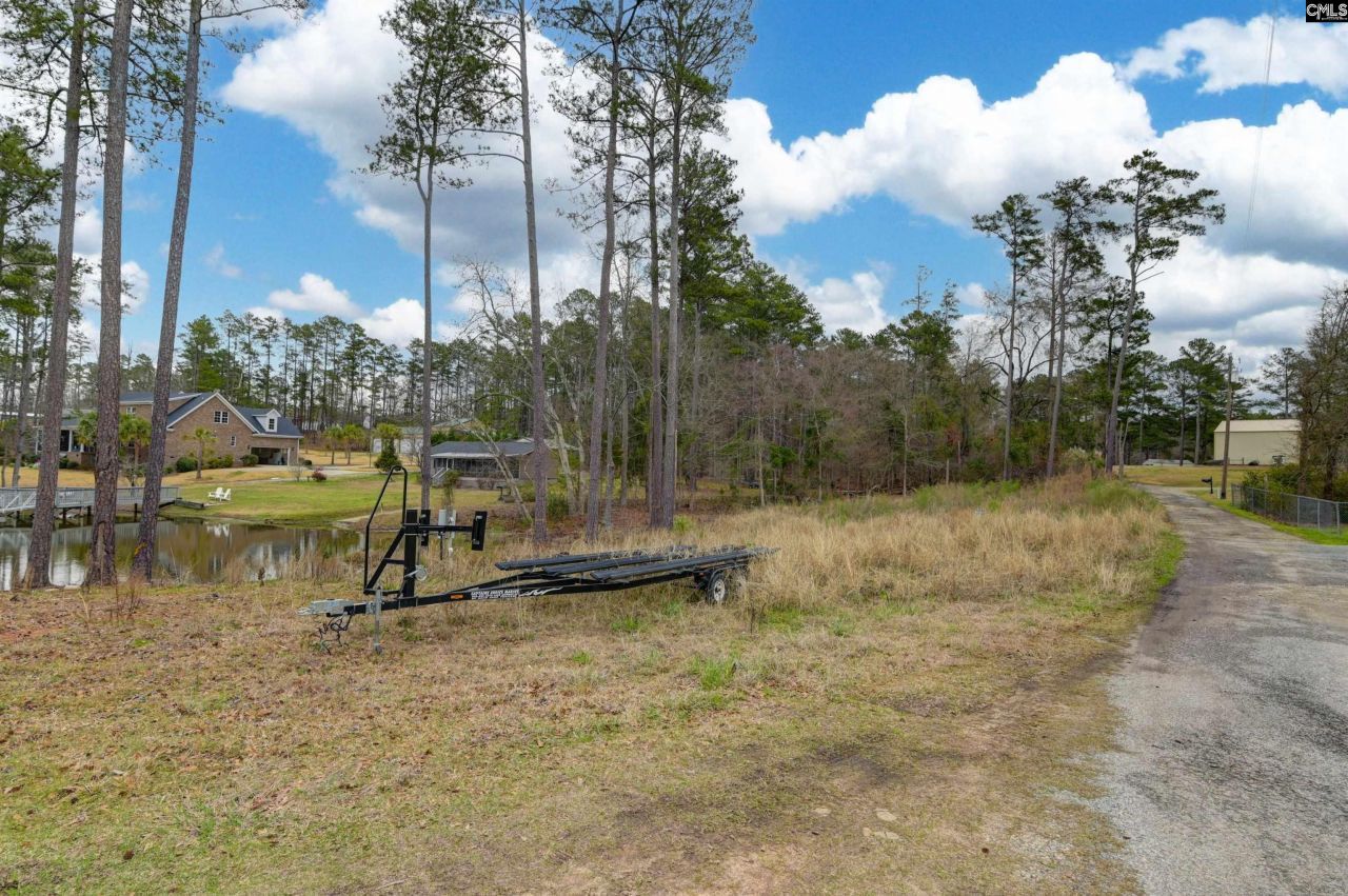 334 Breezy Bay Court Photo 8