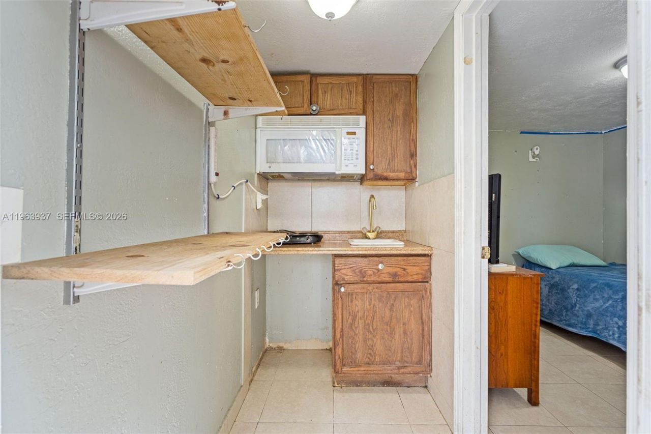 6233 Rodman St , Hollywood, FL 33023 Photo