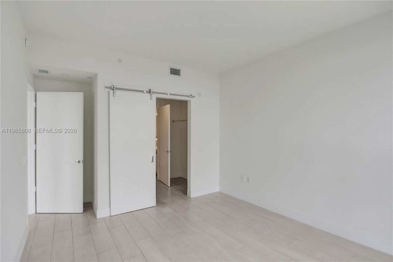 2000 Metropica Way , Unit 2110, Sunrise, FL 33323 Photo