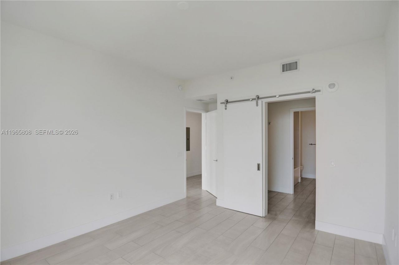 2000 Metropica Way , Unit 2110, Sunrise, FL 33323 Photo