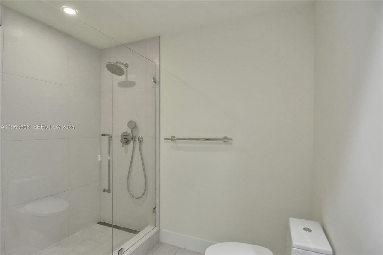 2000 Metropica Way , Unit 2110, Sunrise, FL 33323 Photo