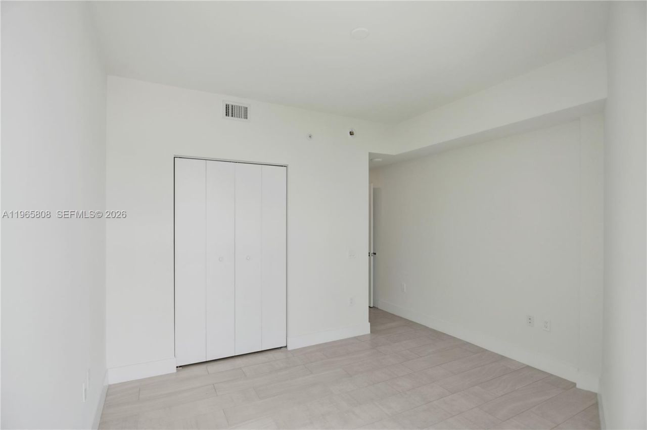 2000 Metropica Way , Unit 2110, Sunrise, FL 33323 Photo