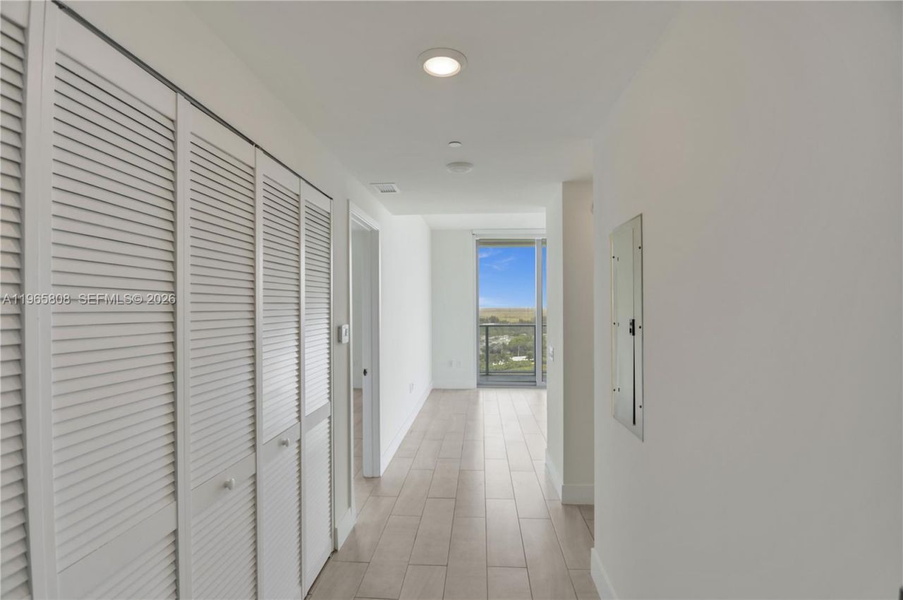 2000 Metropica Way , Unit 2110, Sunrise, FL 33323 Photo