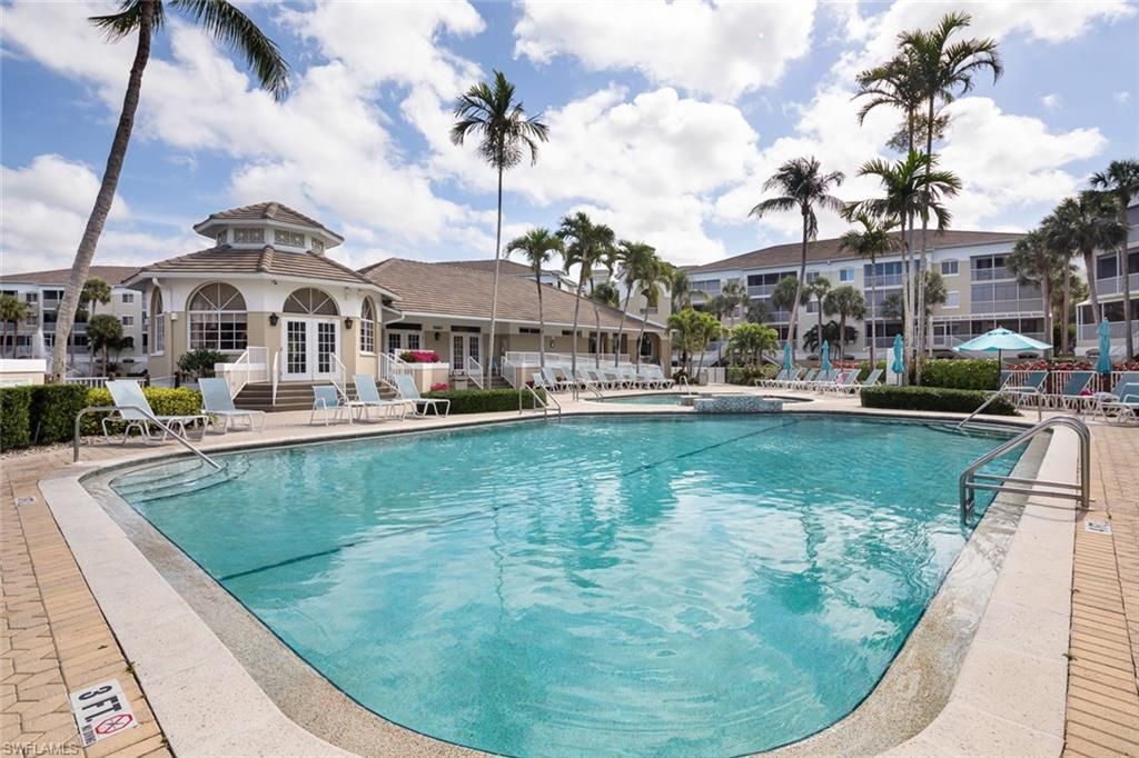 7638 Pebble Creek Cir, Unit 204, Naples, FL 34108 Photo