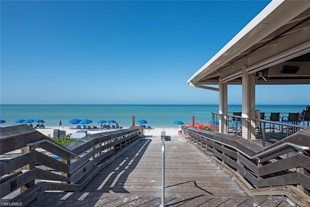 7638 Pebble Creek Cir, Unit 204, Naples, FL 34108 Photo